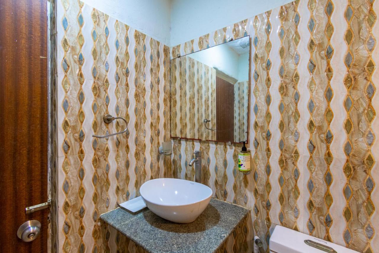 Opiam B&B A Business Hotel Колката Екстер'єр фото