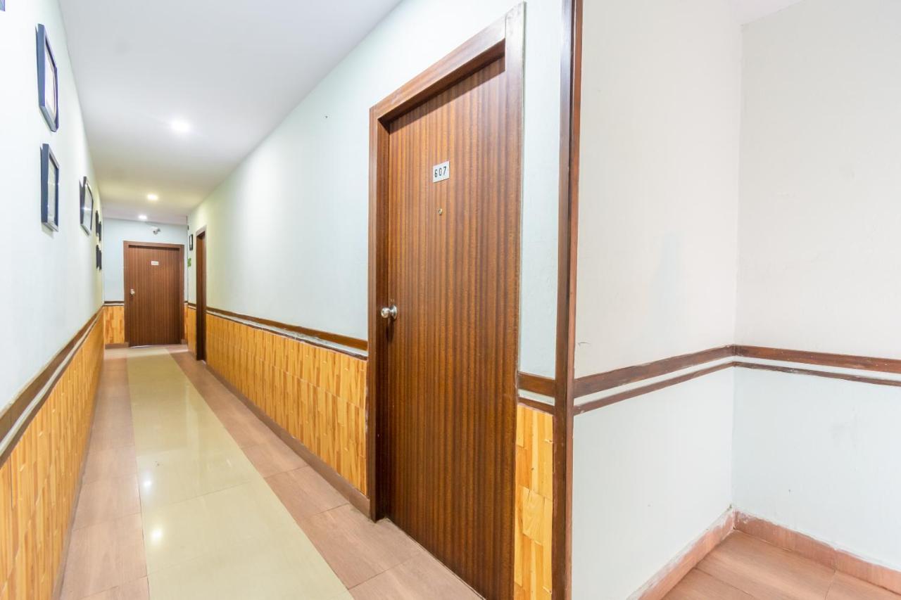 Opiam B&B A Business Hotel Колката Екстер'єр фото